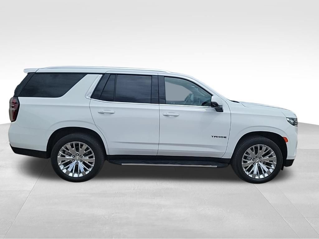 Certified 2023 Chevrolet Tahoe LT w/ Luxury Package AWD/4WD image 18
