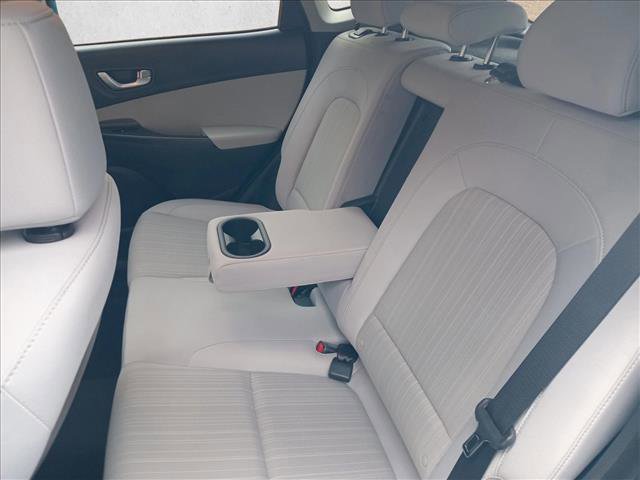 Certified 2023 Hyundai Kona SEL w/ Convenience Package image 11