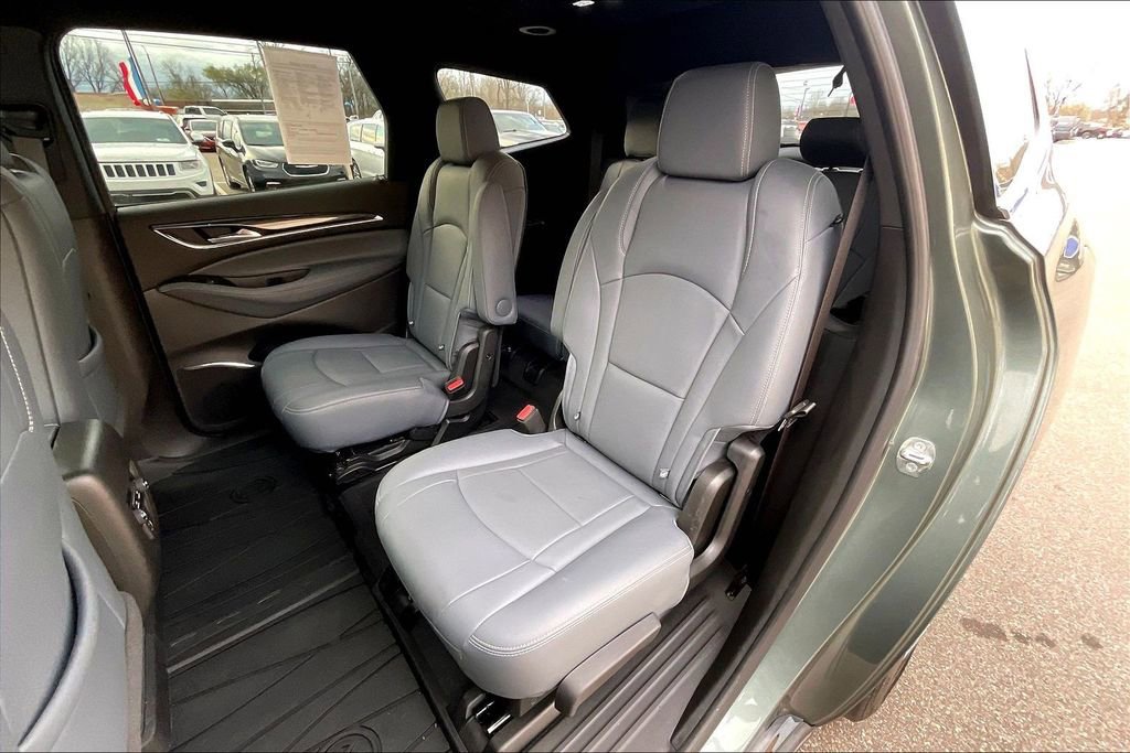 Used 2023 Buick Enclave Essence w/ Experience Buick Package image 25