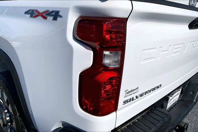 Used 2023 Chevrolet Silverado 2500 Custom w/ Infotainment Package image 22