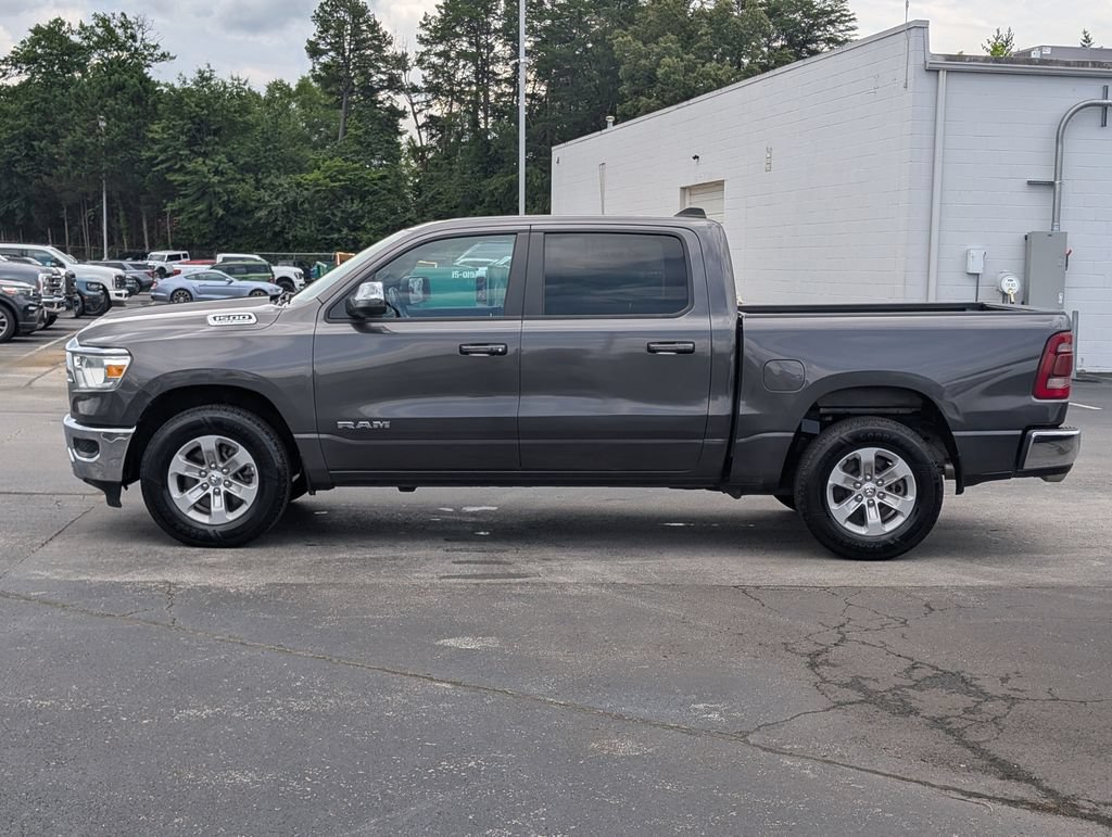 Used 2023 RAM 1500 Laramie AWD/4WD image 5