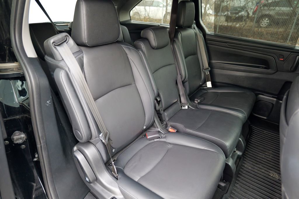 Used 2023 Honda Odyssey Touring image 32