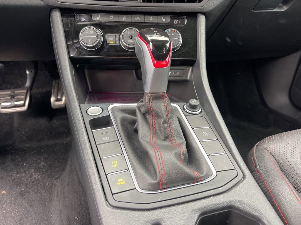 Used 2024 Volkswagen Jetta GLI Autobahn w/ GLI Black Package image 14