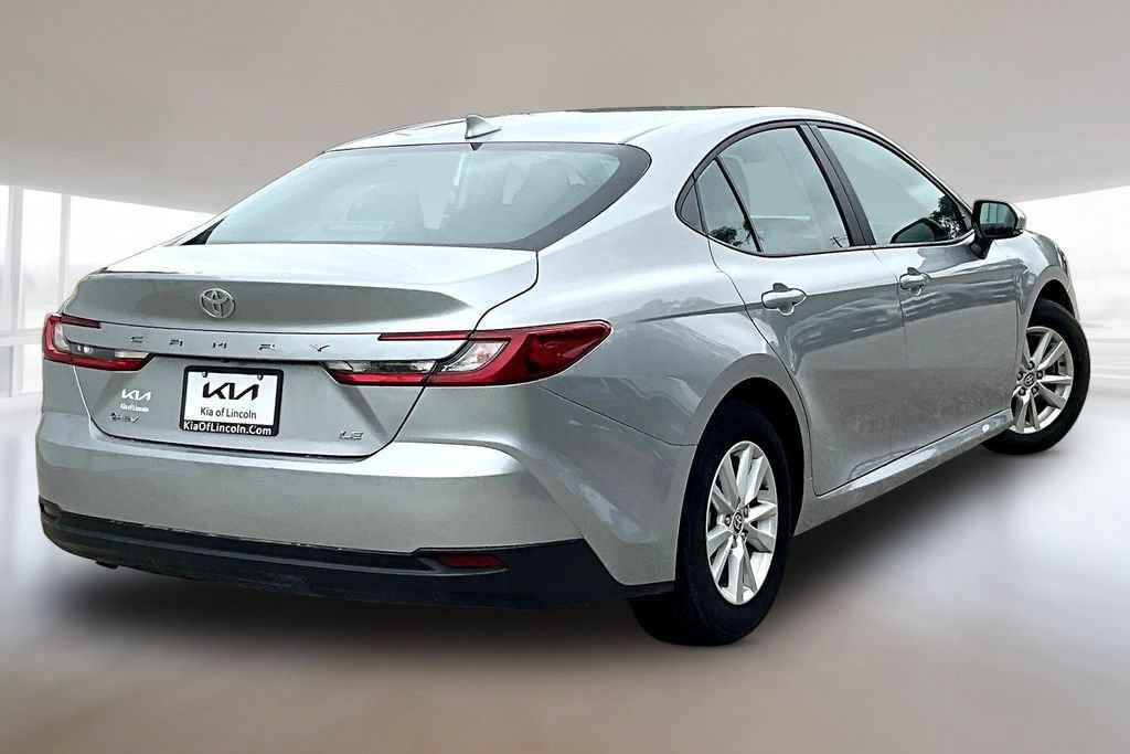 Used 2025 Toyota Camry LE FWD image 6