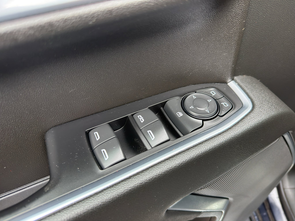 Used 2022 Chevrolet Silverado 1500 RST image 13