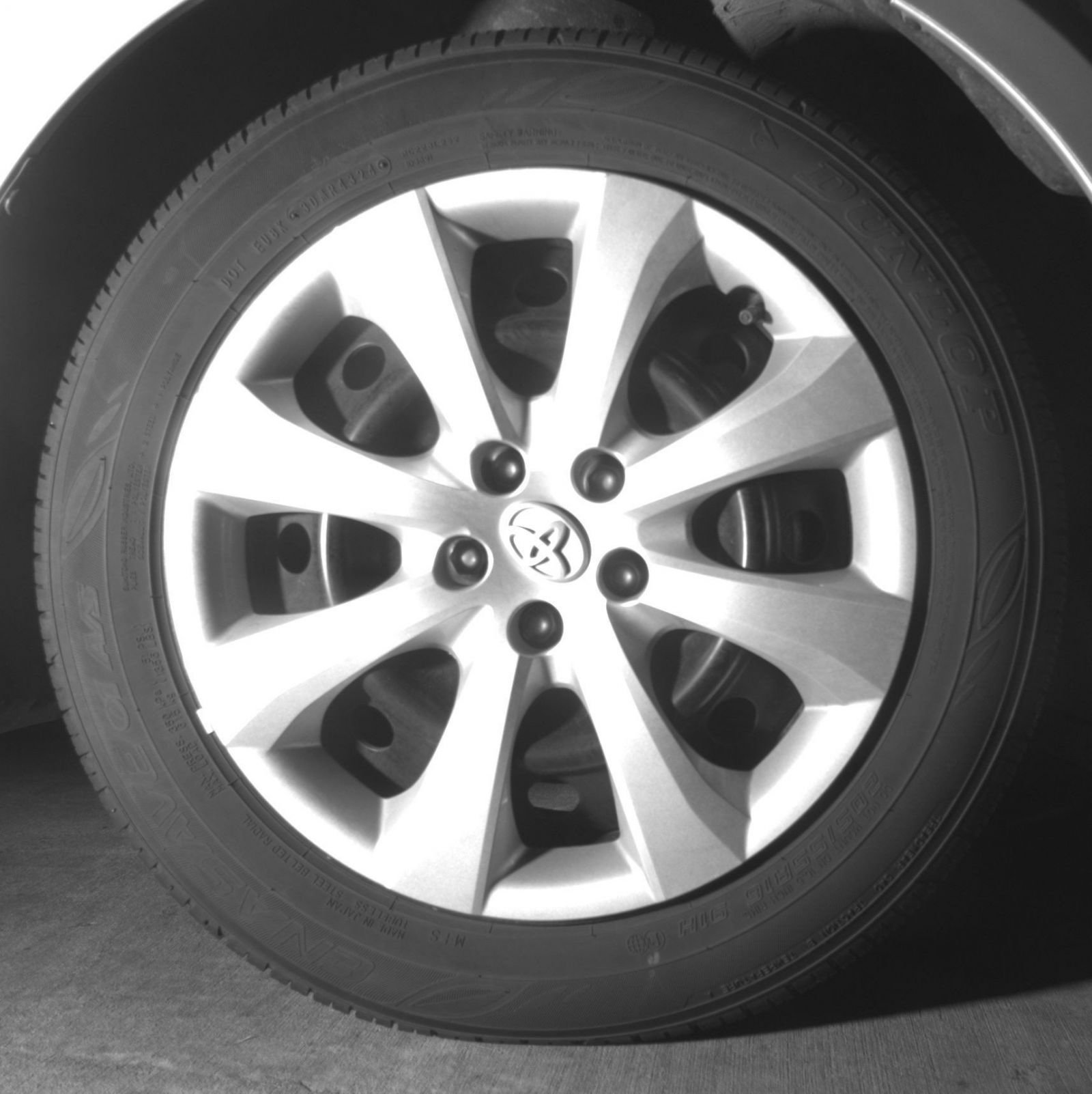 Used 2025 Toyota Corolla LE FWD image 16