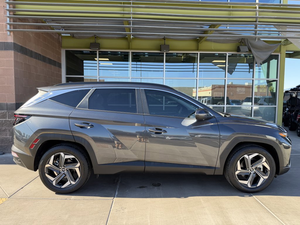 Used 2024 Hyundai Tucson SEL w/ Convenience Package image 9