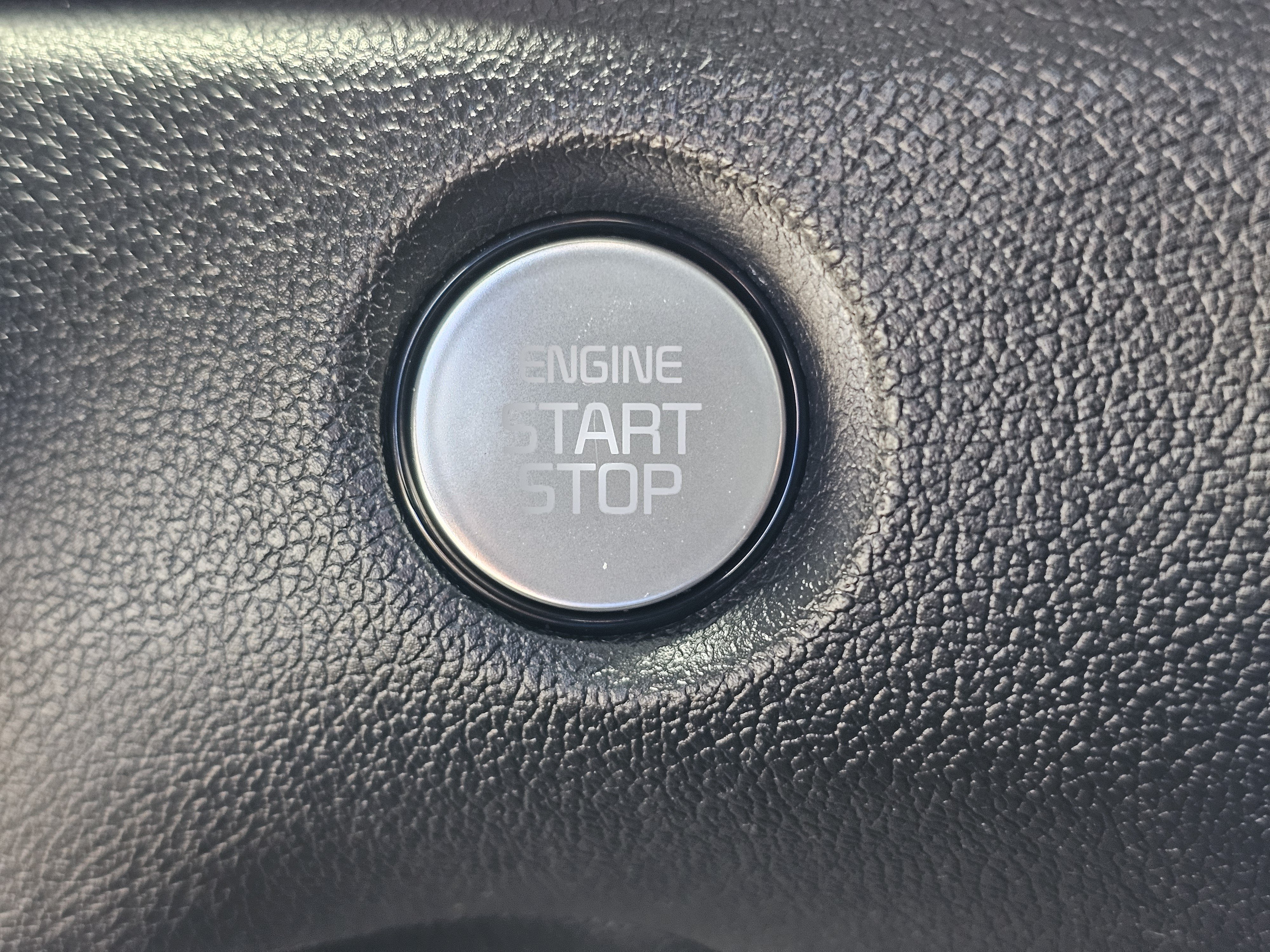 Used 2025 Kia Sorento EX w/ Panoramic Sunroof Package FWD image 24