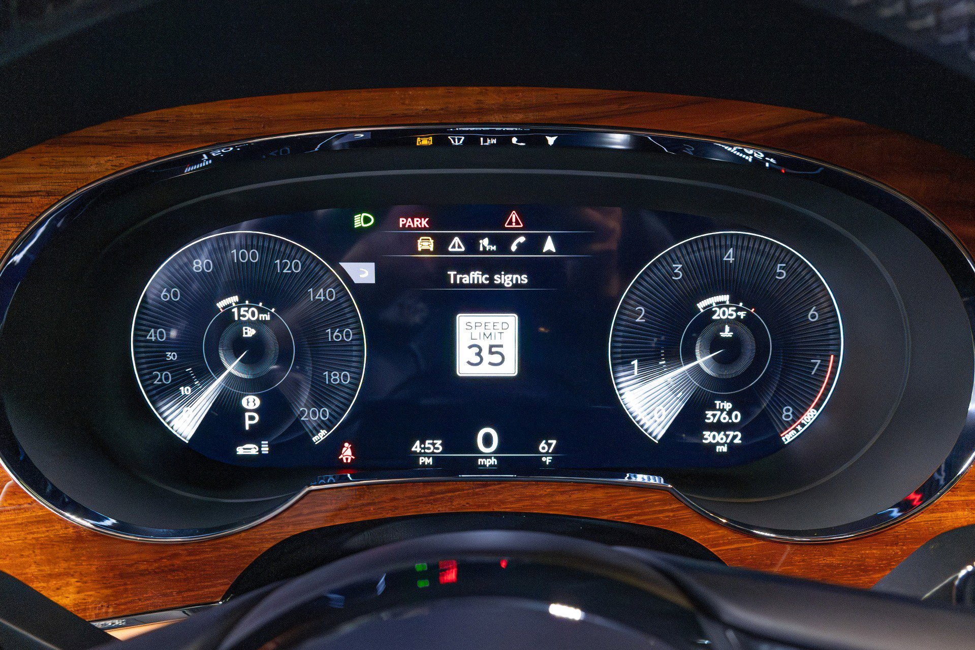 Used 2021 Bentley Bentayga w/ First Edition Specification image 8