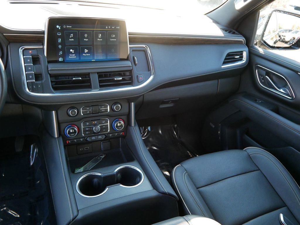 Used 2023 Chevrolet Tahoe Premier AWD/4WD image 14