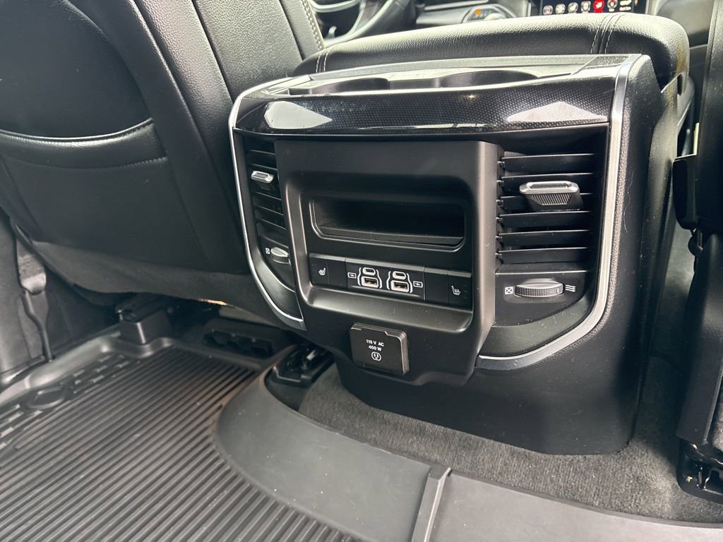 Used 2021 RAM 1500 Laramie w/ Night Edition image 19
