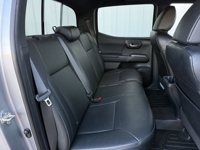 Used 2020 Toyota Tacoma 4x4 Double Cab image 33