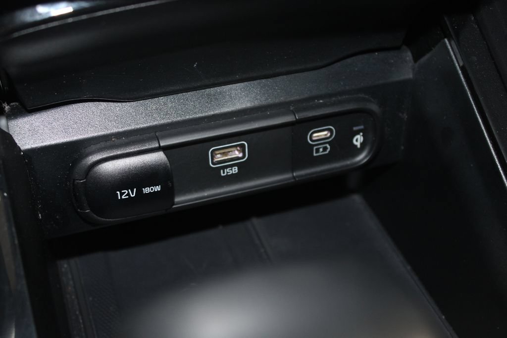 Used 2025 Kia Telluride S FWD image 50