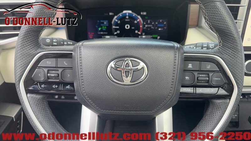 Used 2024 Toyota Sequoia Capstone RWD image 18