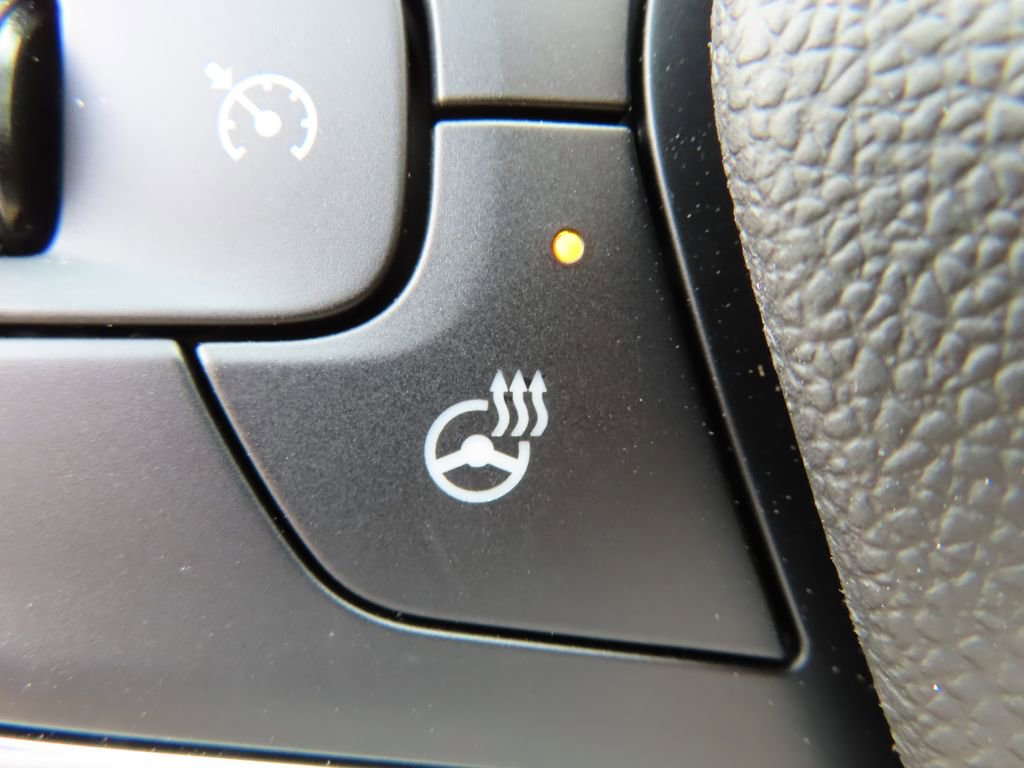 New 2026 Chevrolet Trax LT w/ Driver Confidence Package image 13