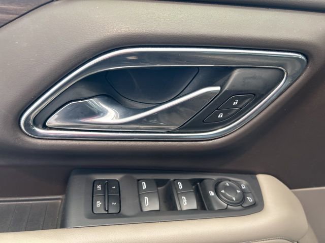 Used 2021 Chevrolet Suburban LT image 9