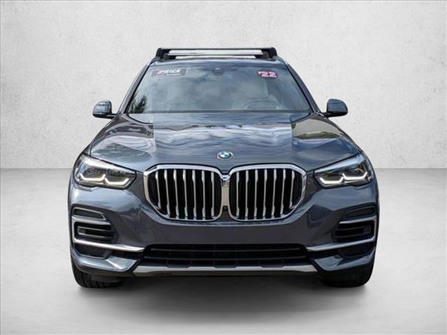 Used 2022 BMW X5 sDrive40i w/ Premium Package image 2