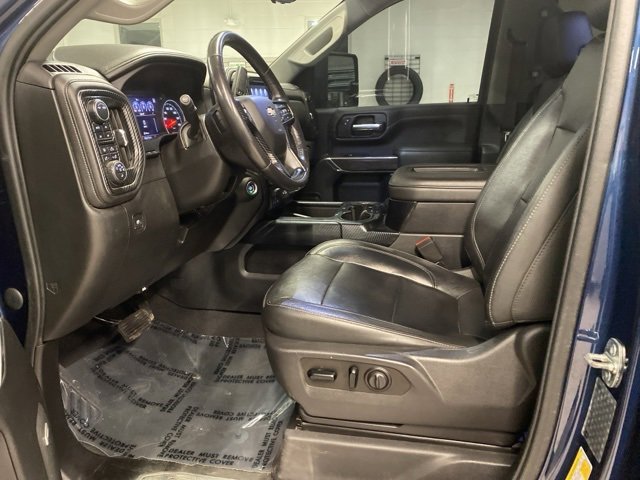 Used 2020 Chevrolet Silverado 3500 LTZ w/ LTZ Premium Package image 29
