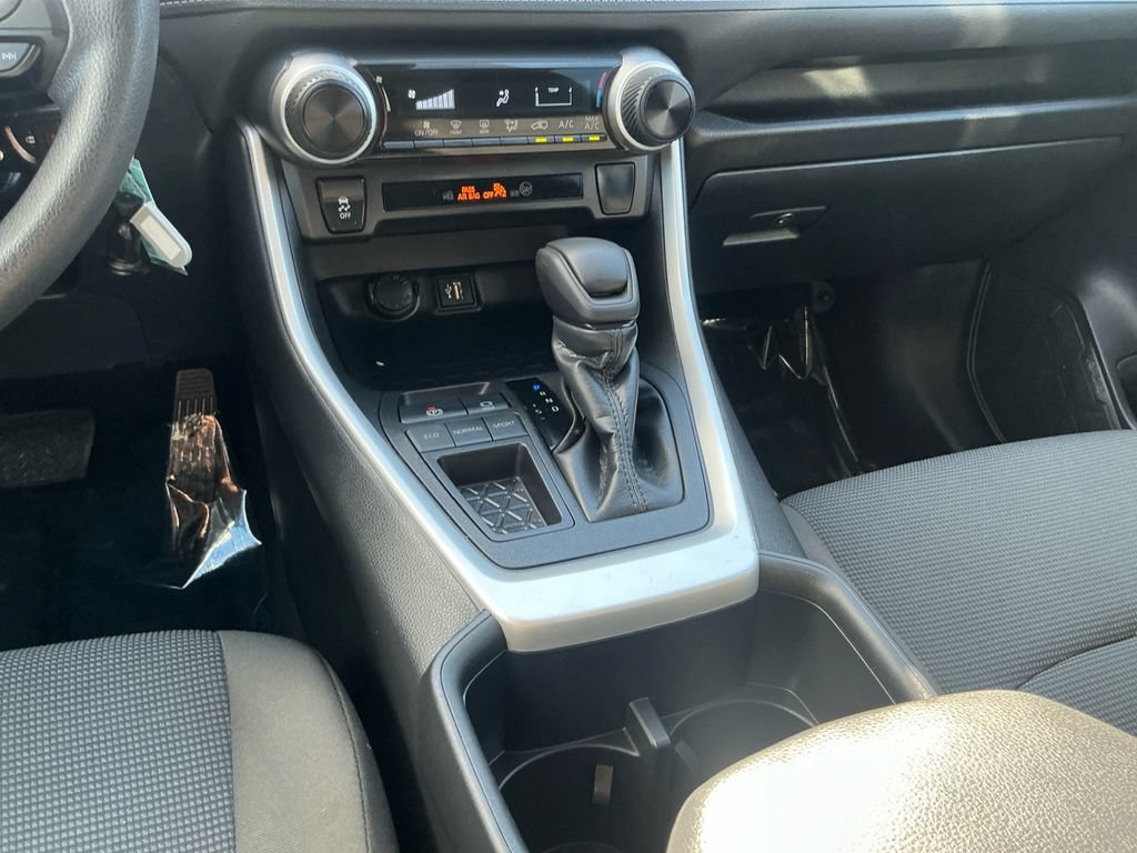 Certified 2023 Toyota RAV4 LE FWD image 13