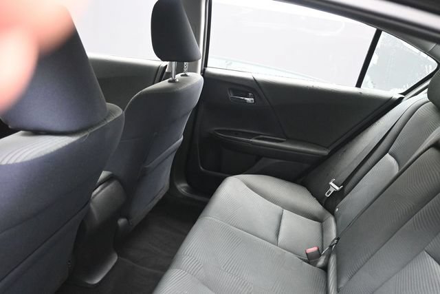 Used 2016 Honda Accord LX image 29