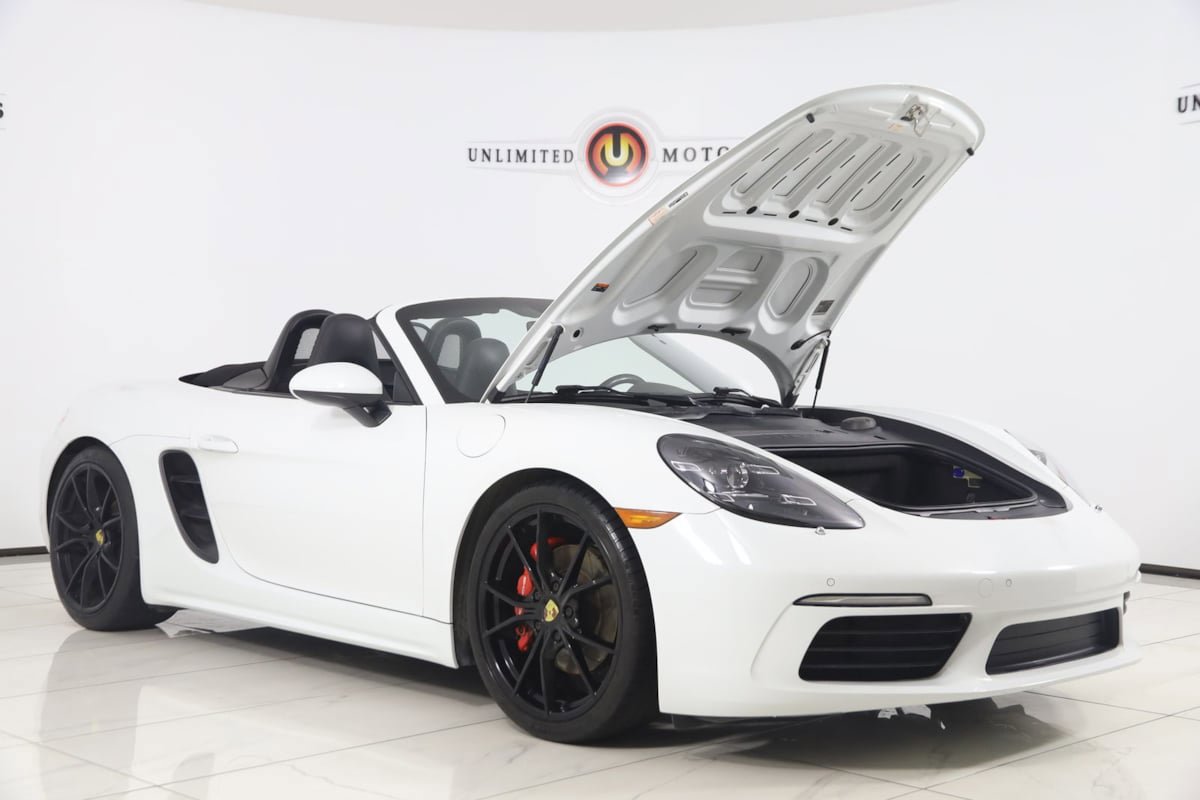 Used 2017 Porsche 718 Boxster S RWD image 25