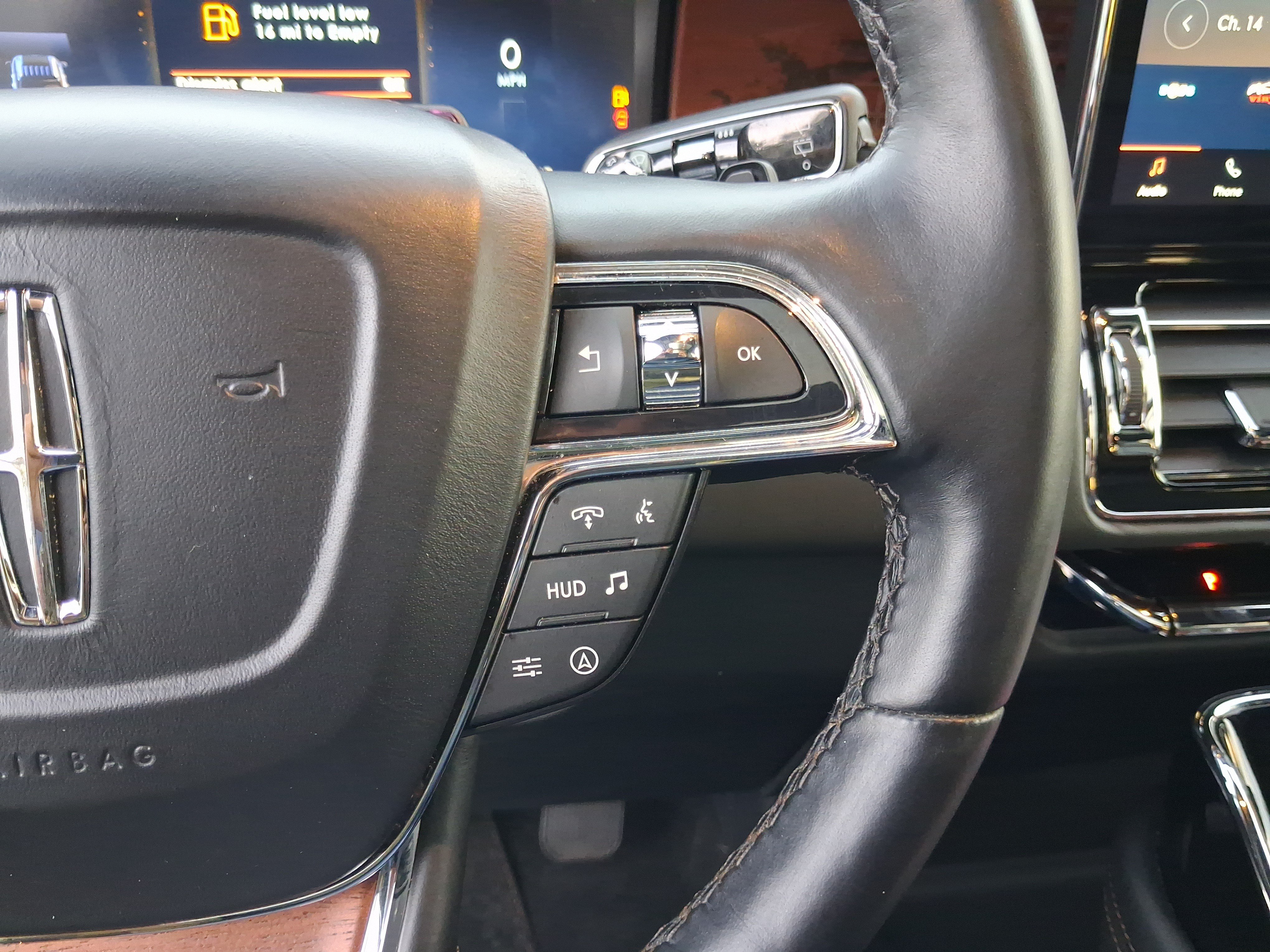 Certified 2023 Lincoln Navigator Black Label AWD/4WD image 19