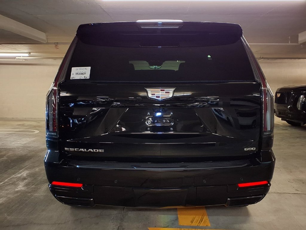 New 2026 Cadillac Escalade Sport AWD/4WD image 9