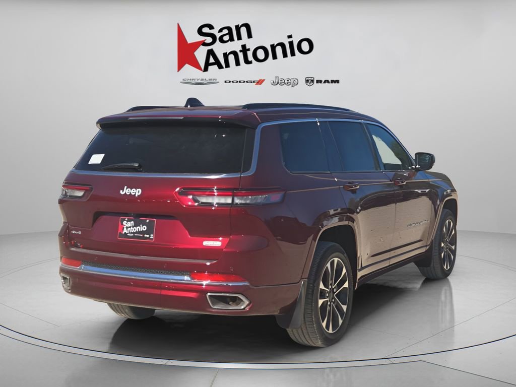 New 2025 Jeep Grand Cherokee L Overland w/ Trailer Tow Package AWD/4WD image 10