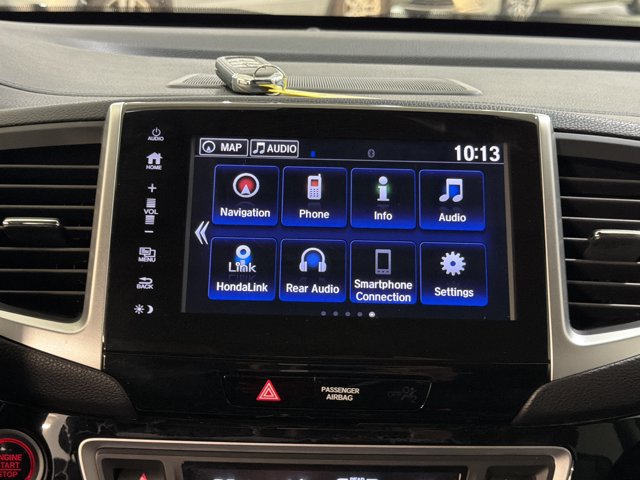Used 2017 Honda Pilot Touring image 31