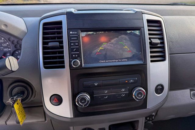 Used 2019 Nissan Frontier SV image 15