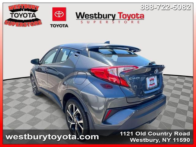 Used 2020 Toyota C-HR XLE FWD image 9