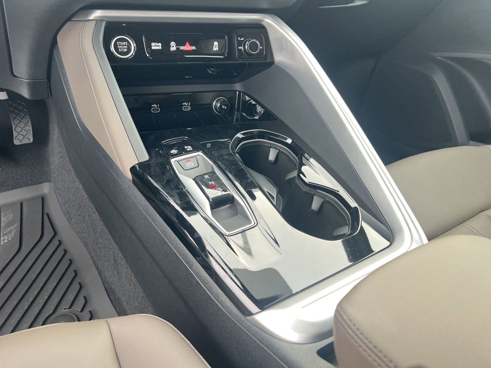 New 2025 Audi Q5 Premium image 27