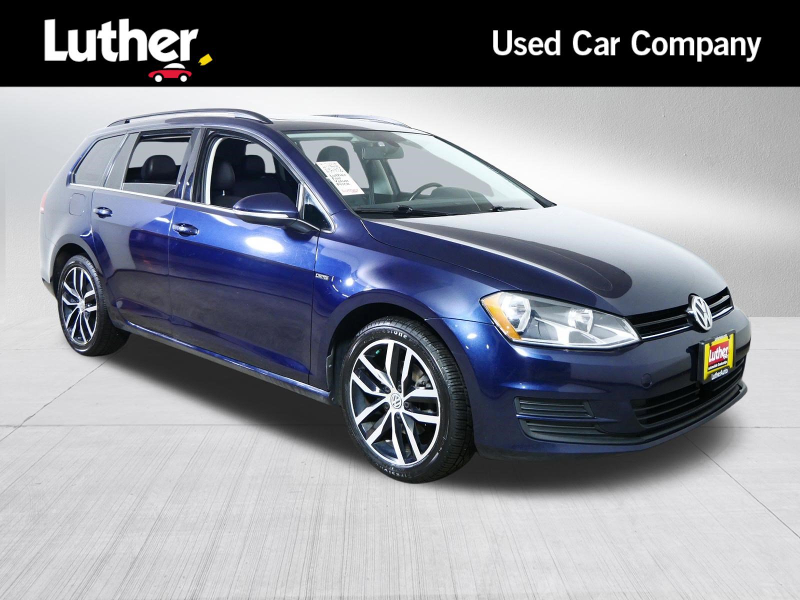 Used 2016 Volkswagen Golf Limited Edition image 1