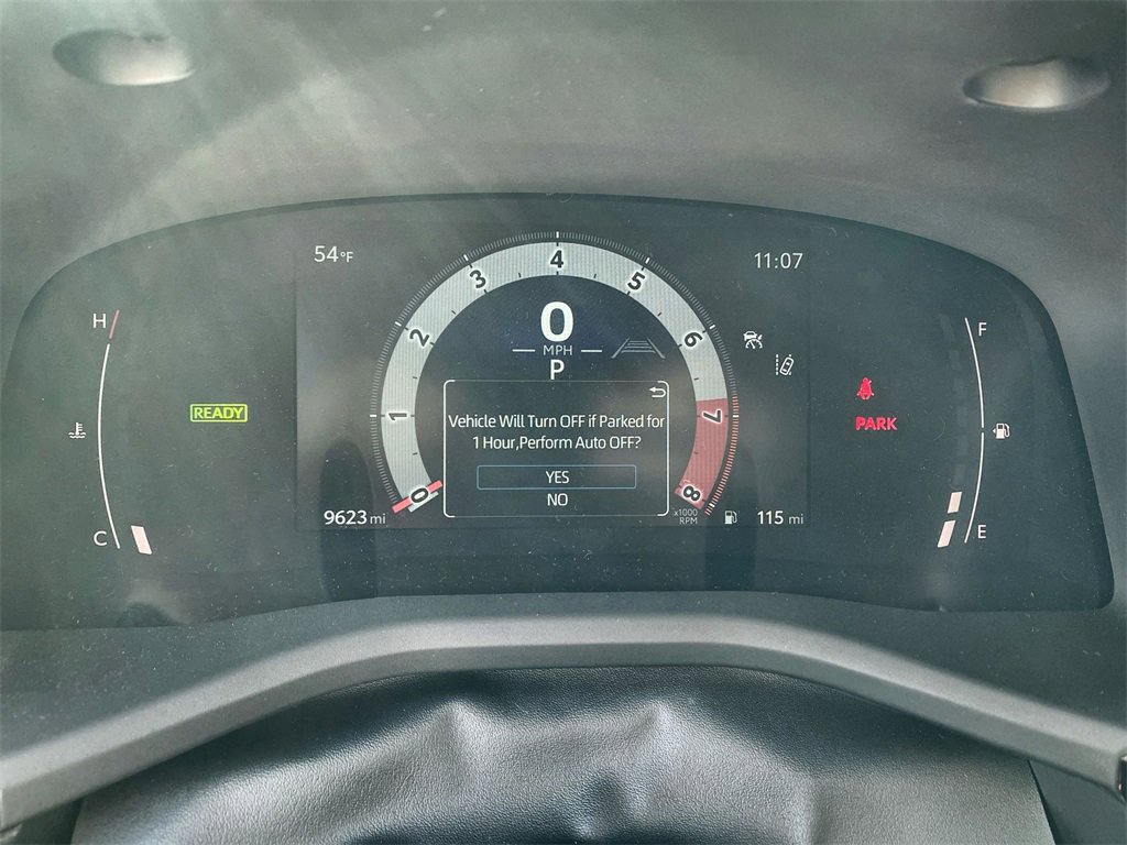 Used 2025 Toyota Camry LE image 10