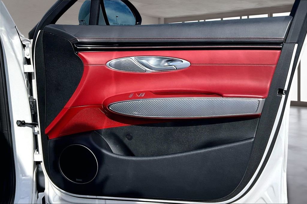 Used 2023 Genesis GV70 2.5T Sport Prestige w/ Sport Prestige Package image 19