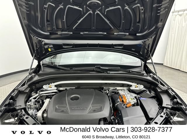 Certified 2026 Volvo XC60 T8 Polestar AWD/4WD image 26