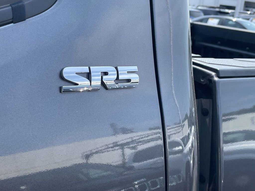 Used 2023 Toyota Tacoma SR5 AWD/4WD image 14
