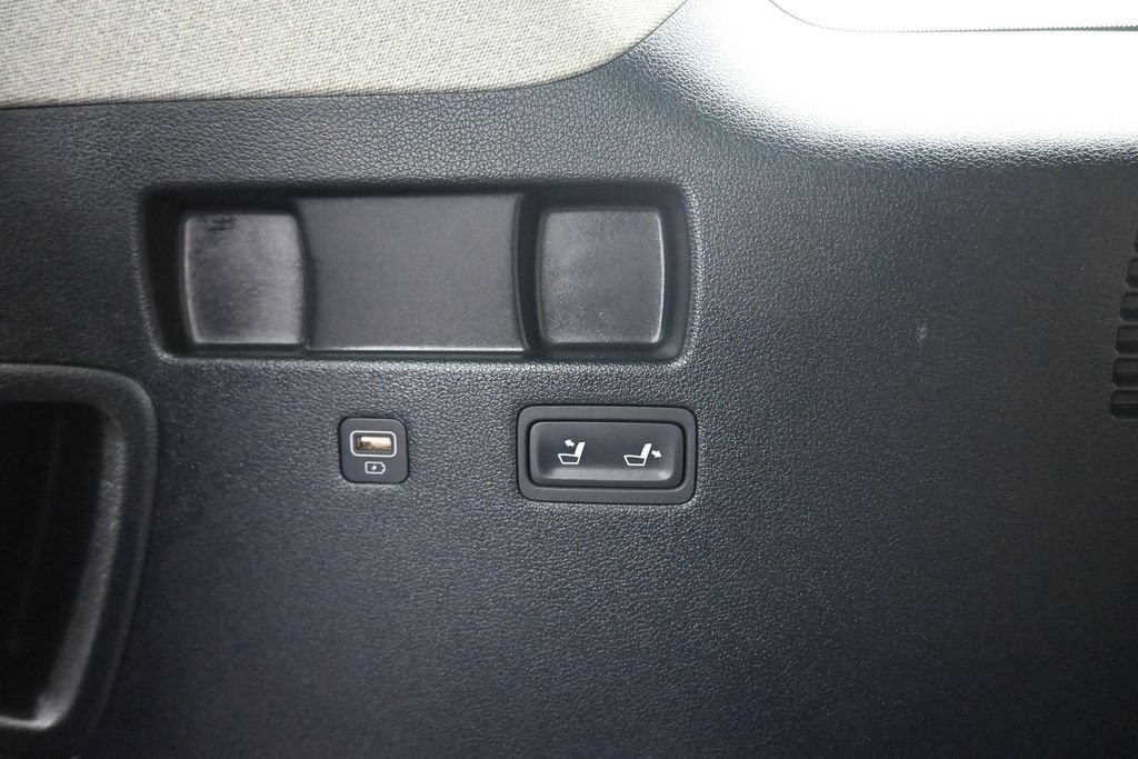 Used 2022 Hyundai Palisade Limited FWD image 45