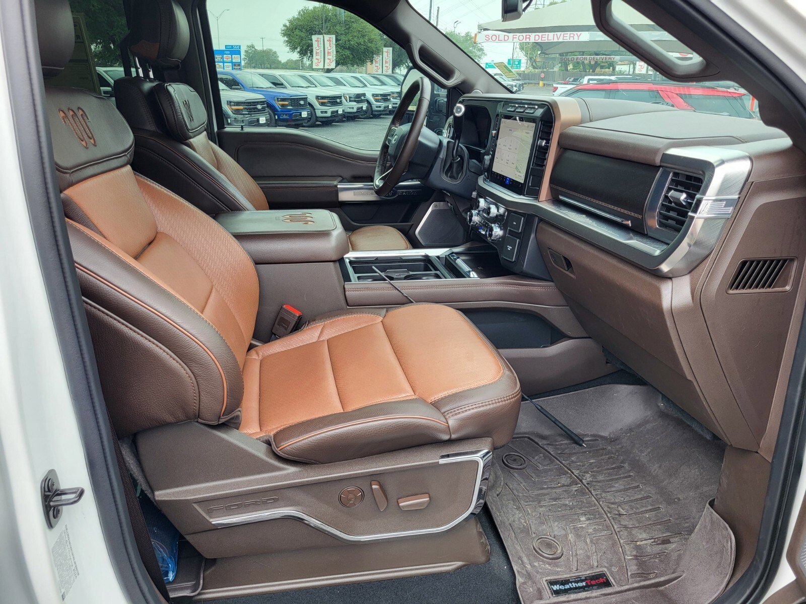 Certified 2024 Ford F250 King Ranch w/ Chrome Package AWD/4WD image 13