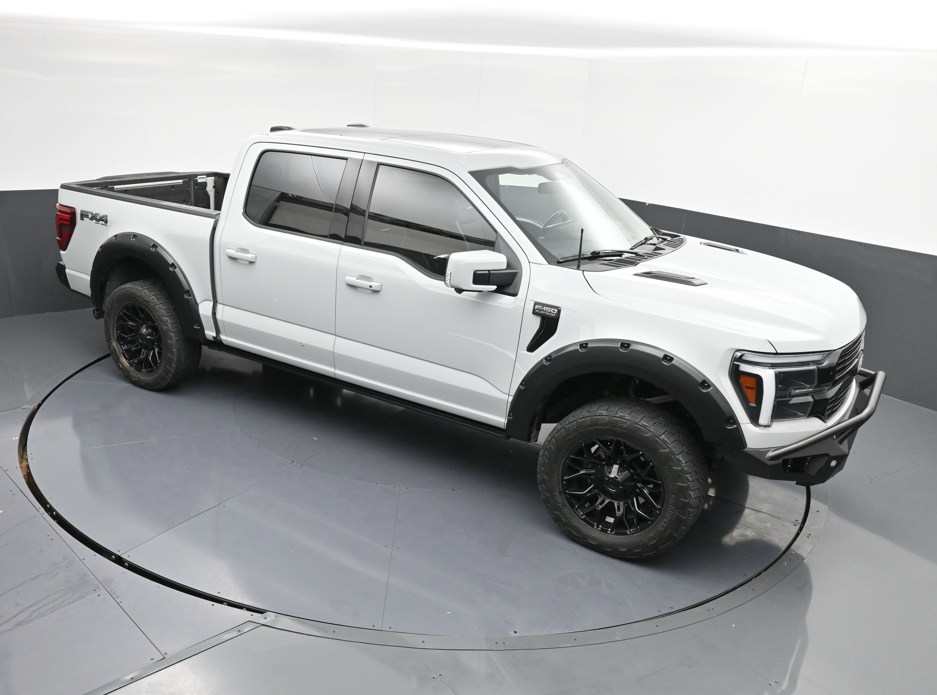 Certified 2024 Ford F150 Platinum w/ Equipment Group 702A High image 33