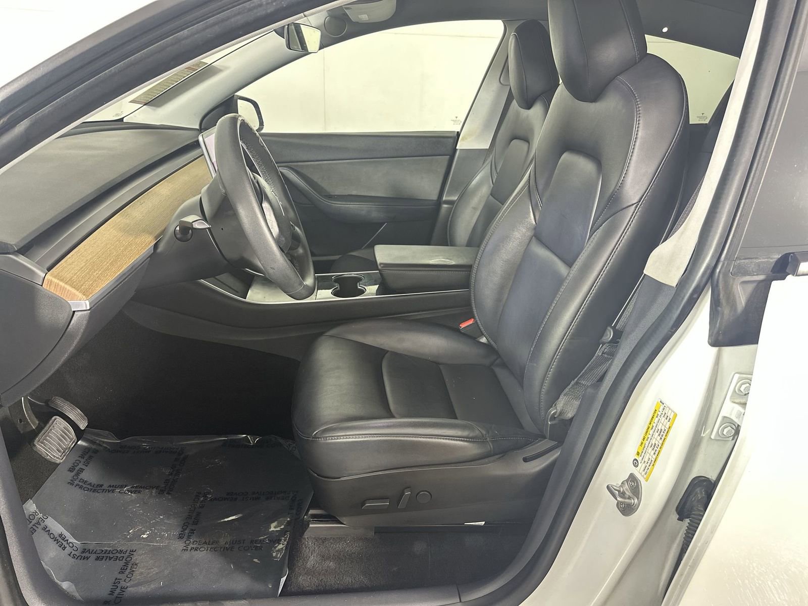 Used 2020 Tesla Model Y Long Range image 11