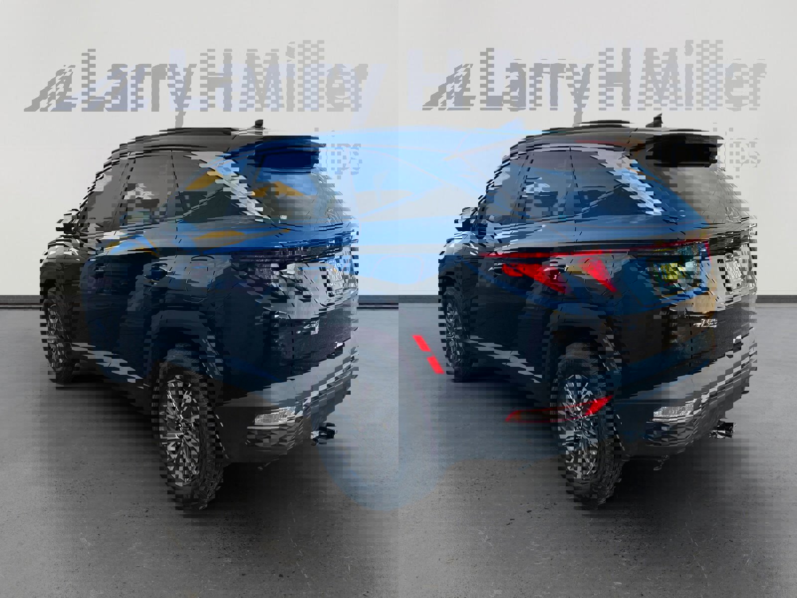 Used 2024 Hyundai Tucson Blue image 4