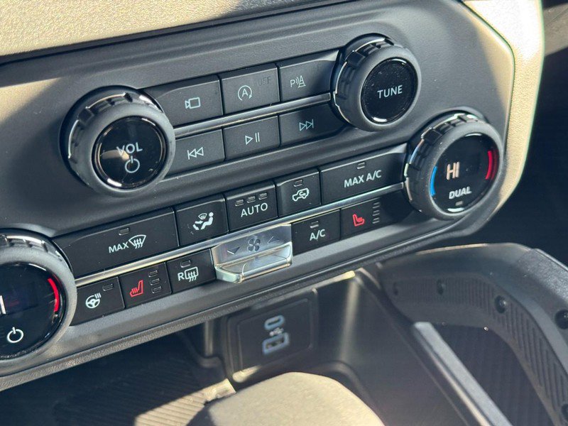 New 2025 Ford Bronco Raptor image 17