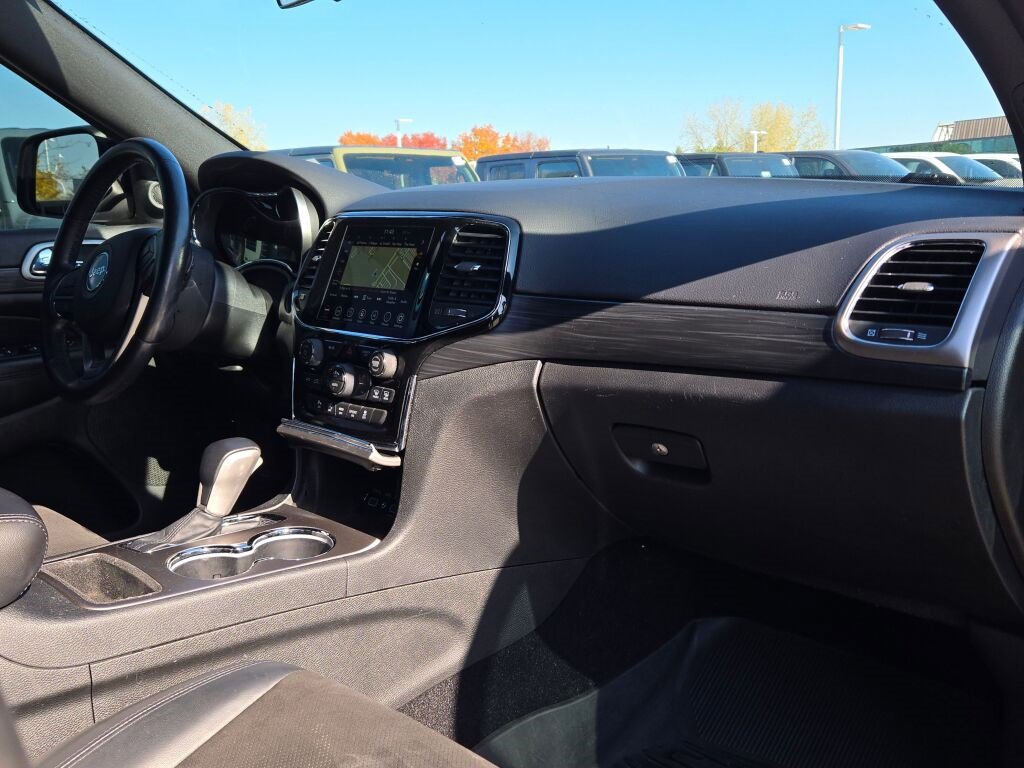 Used 2021 Jeep Grand Cherokee Laredo X image 7