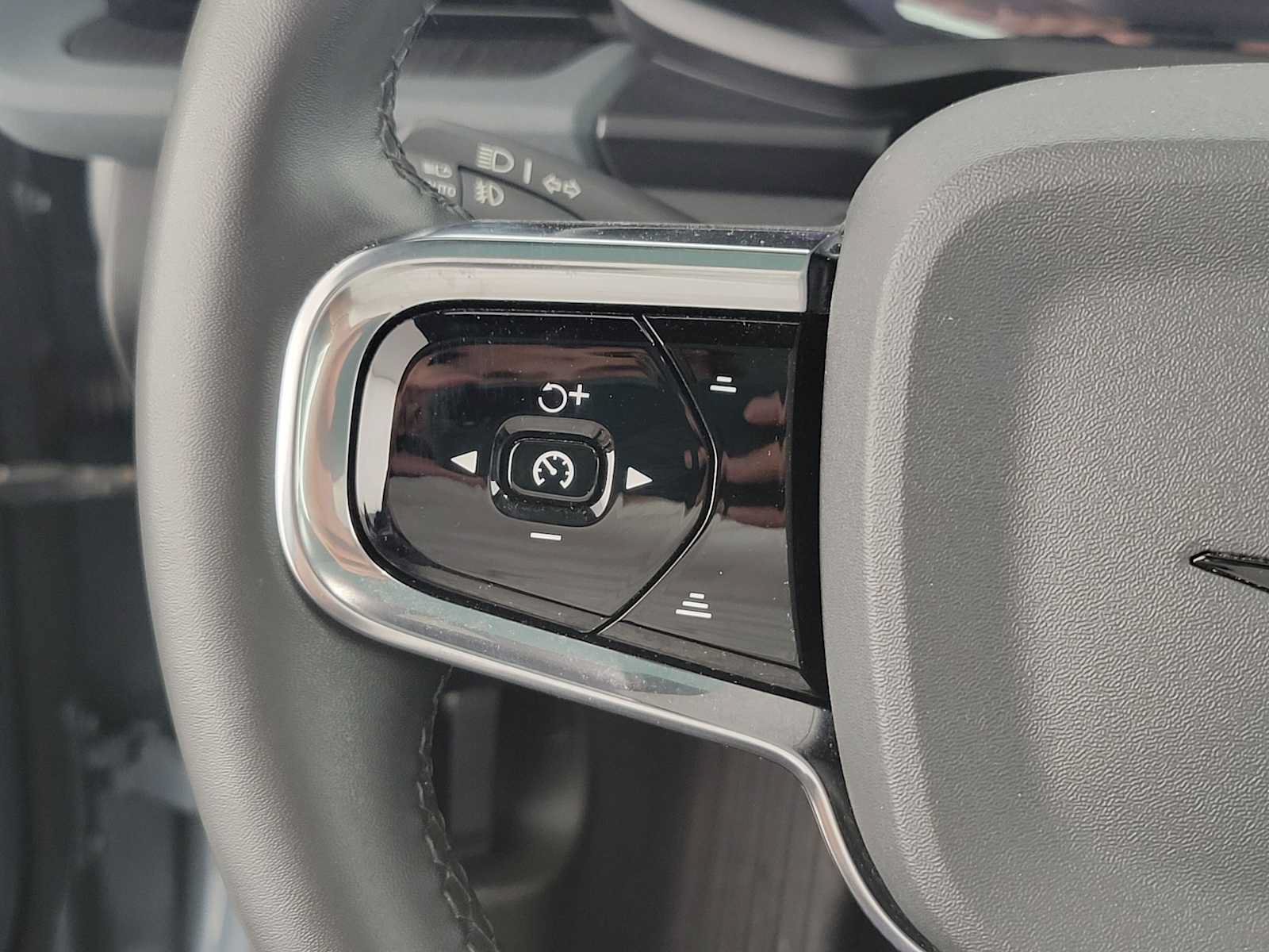 Used 2023 Polestar Polestar 2 w/ Pilot Pack AWD/4WD image 28