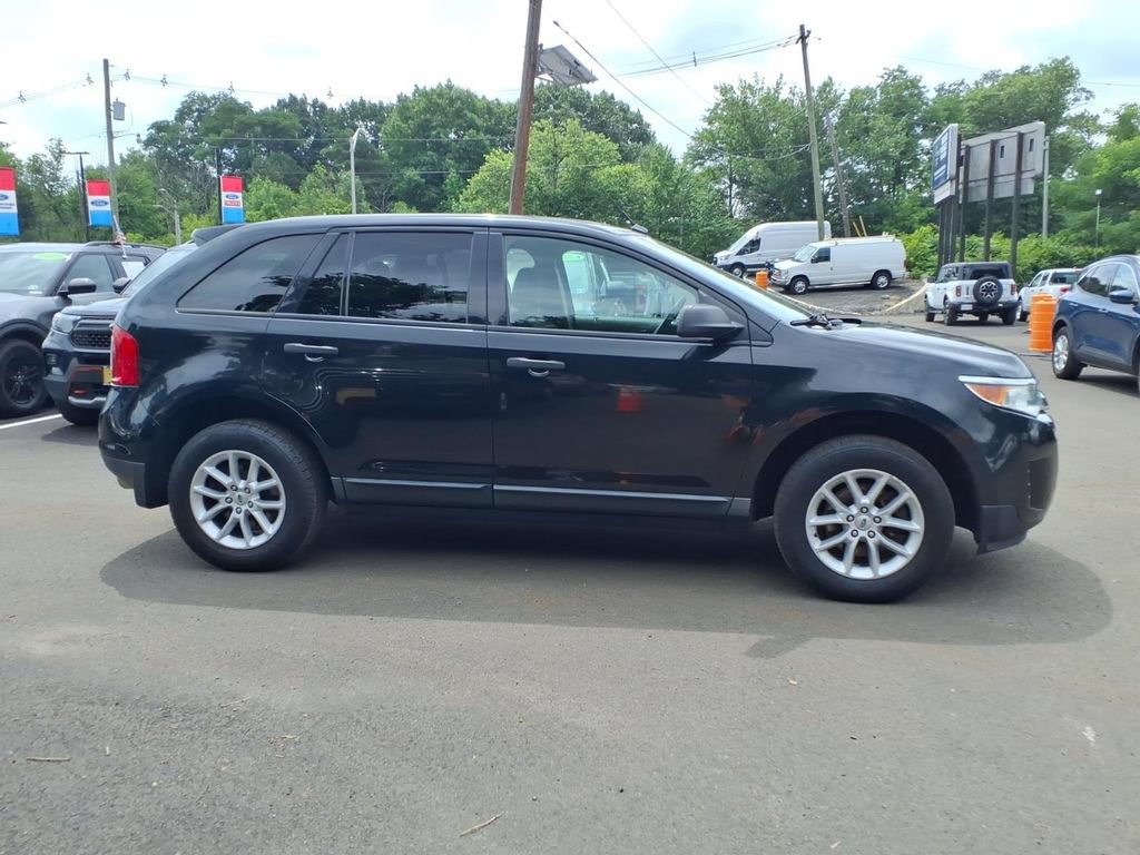 Used 2014 Ford Edge SE w/ Equipment Group 101A FWD image 18