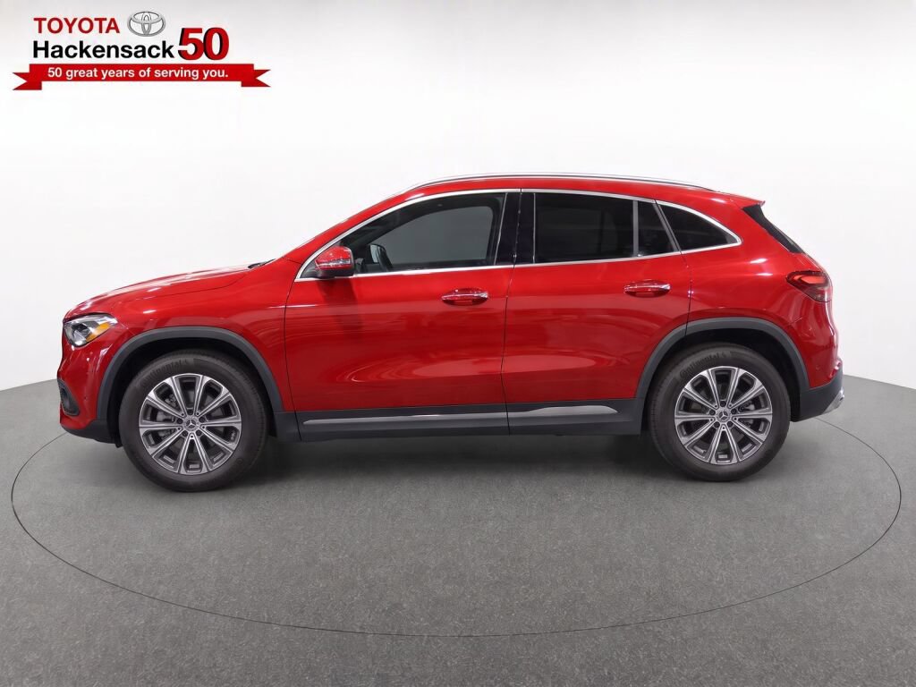 Used 2023 Mercedes-Benz GLC 300 4MATIC image 6