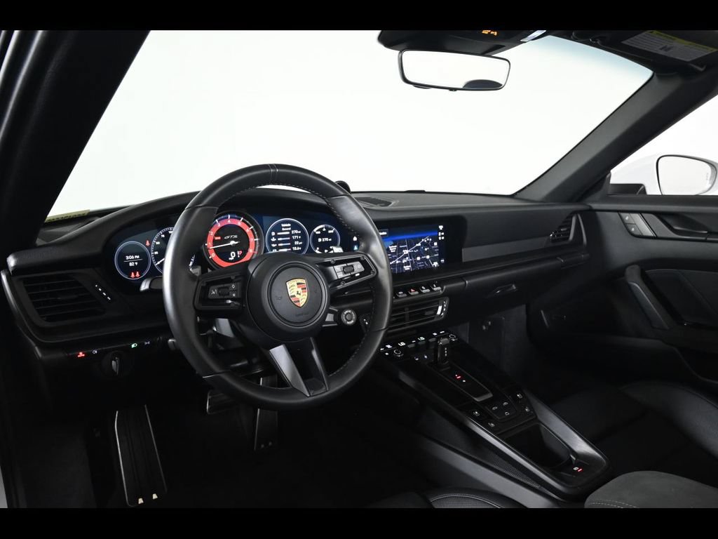 Certified 2023 Porsche 911 Carrera GTS RWD image 11