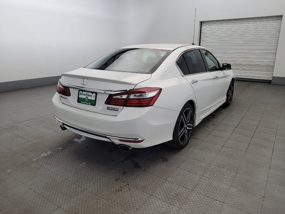 Used 2017 Honda Accord Sport Special Edition image 9