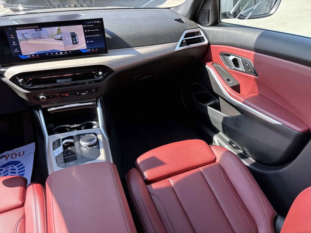 Certified 2025 BMW 330i xDrive Sedan image 33